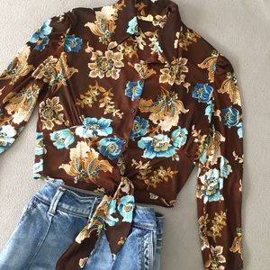 Vintage cropped top blouse tie front